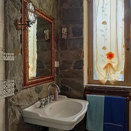 La Casa Nel Bosco * Beverino
